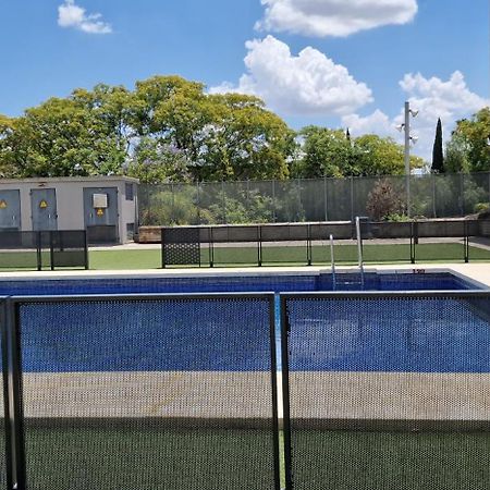 Apartment With Free Parking And Pool Bormujos Exterior photo