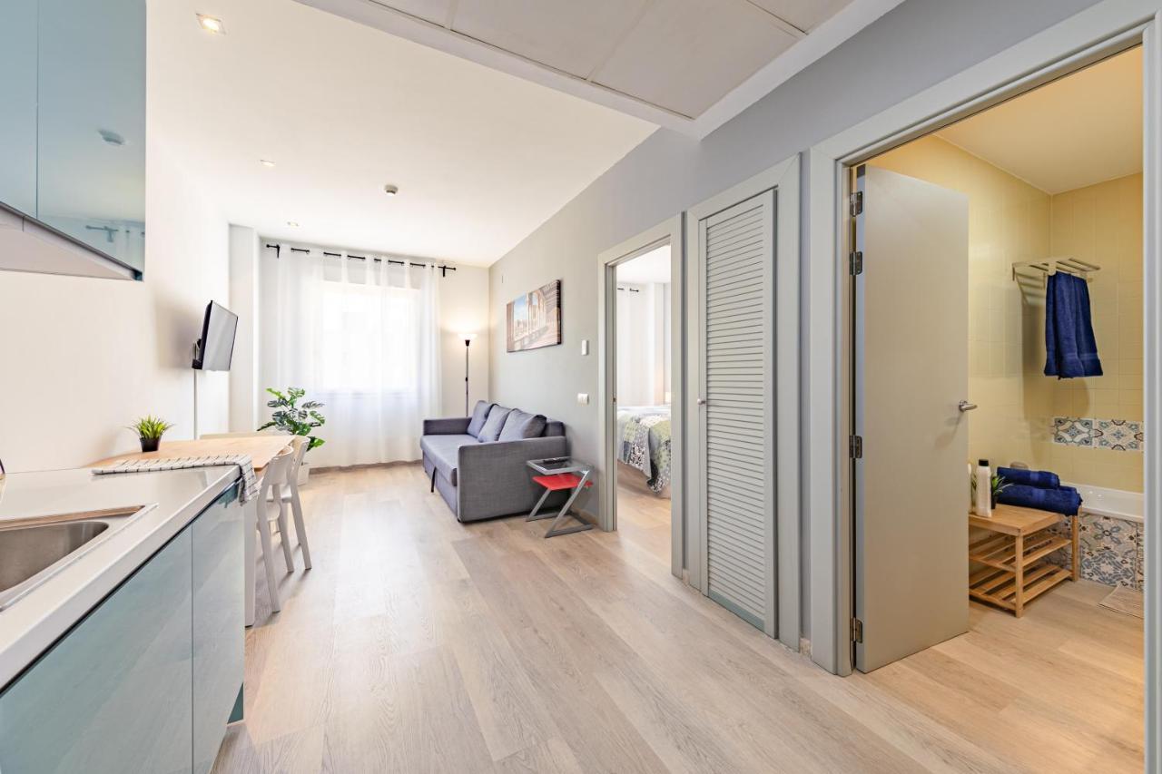 Apartment With Free Parking And Pool Bormujos Exterior photo